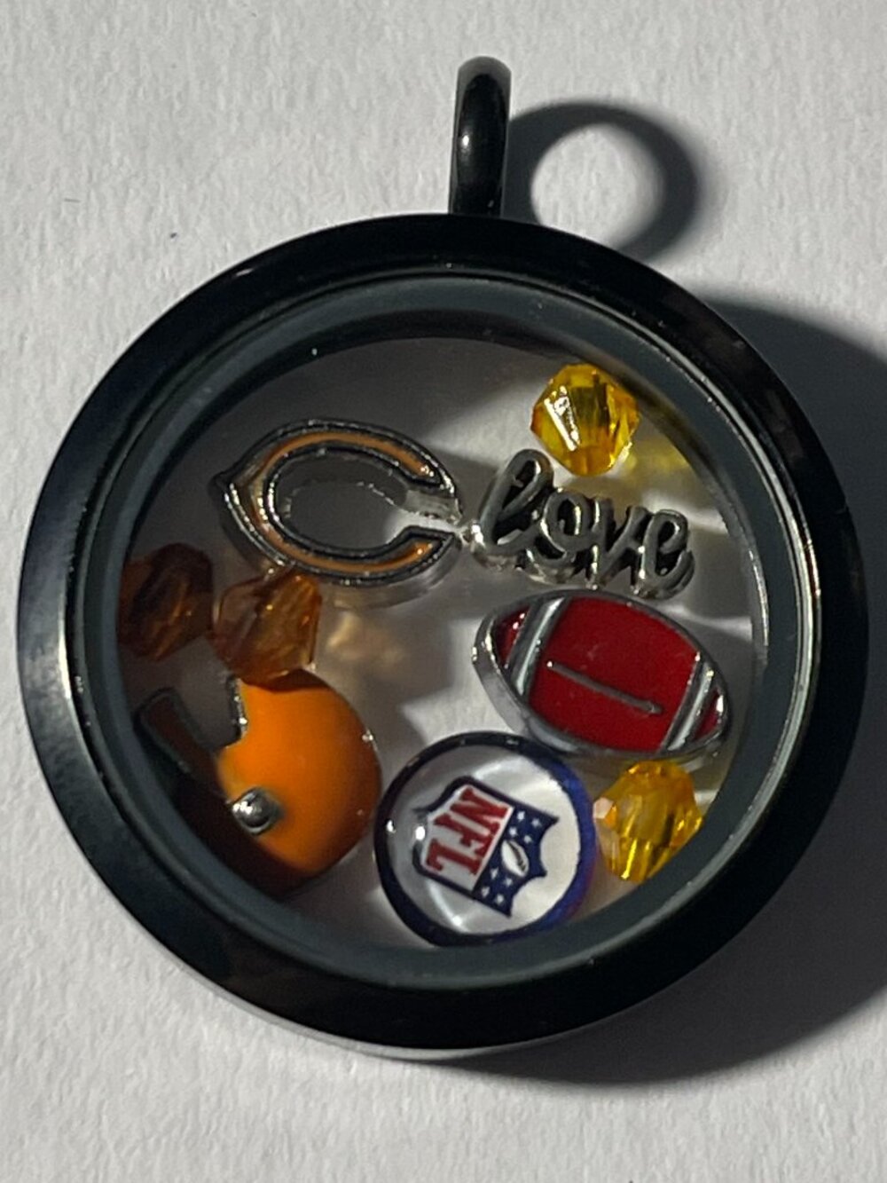 Chicago Bears NFL Memory Charm Locket w/ 22 IN chain NEW